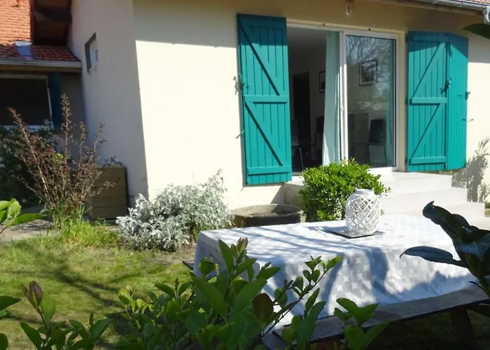 Mobil Confortable Avec Terrasse, 2 - Api-1-52-674 Camping